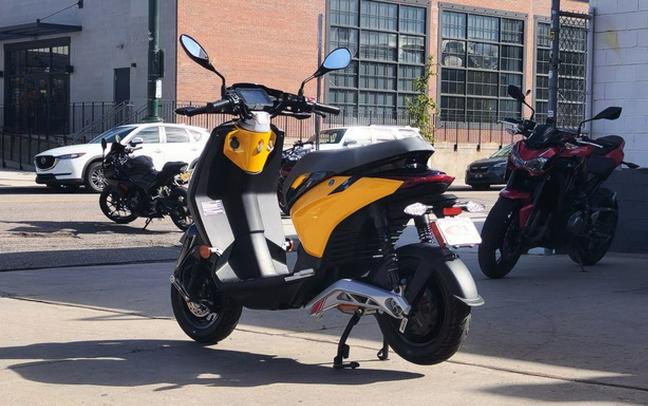 2023 Piaggio Piaggio 1 Active