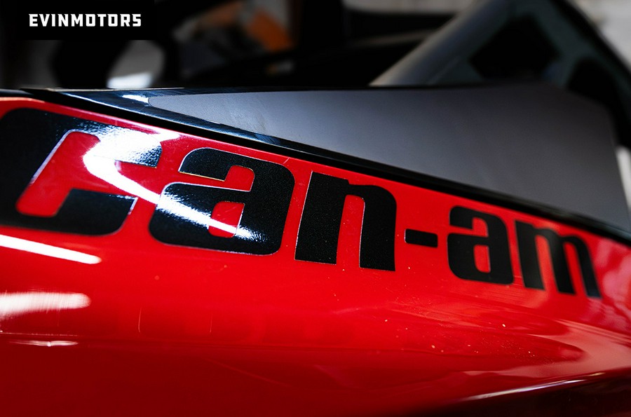 2025 Can-Am Maverick R MAX