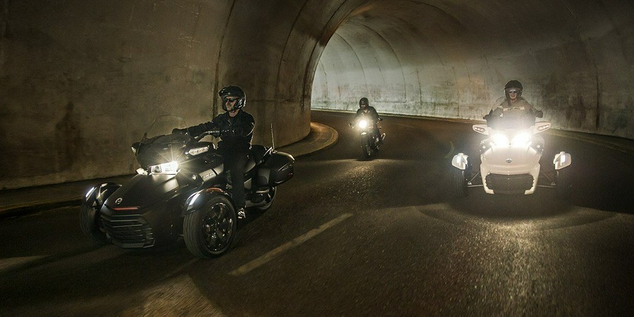 2016 Can-Am Spyder F3-T SE6 w/ Audio System