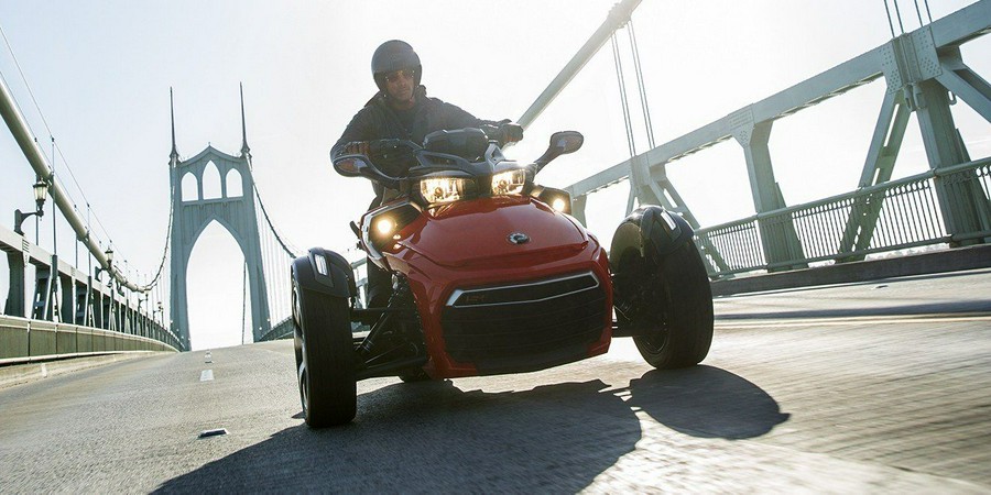 2016 Can-Am Spyder F3-T SE6 w/ Audio System