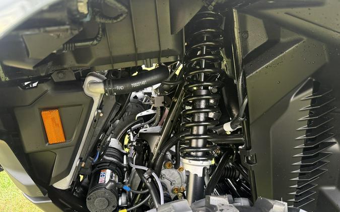 2027 CAN-AM OUTLANDER MAX XT 700