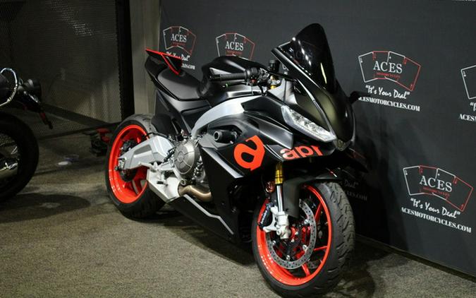 2025 Aprilia RS 660
