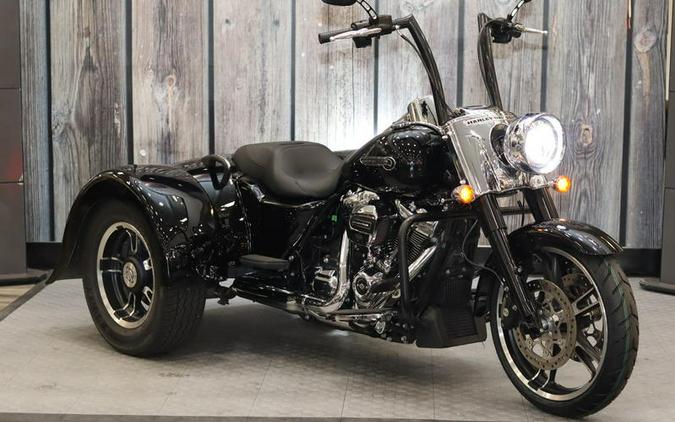 2021 Harley-Davidson® FLRT - Freewheeler®