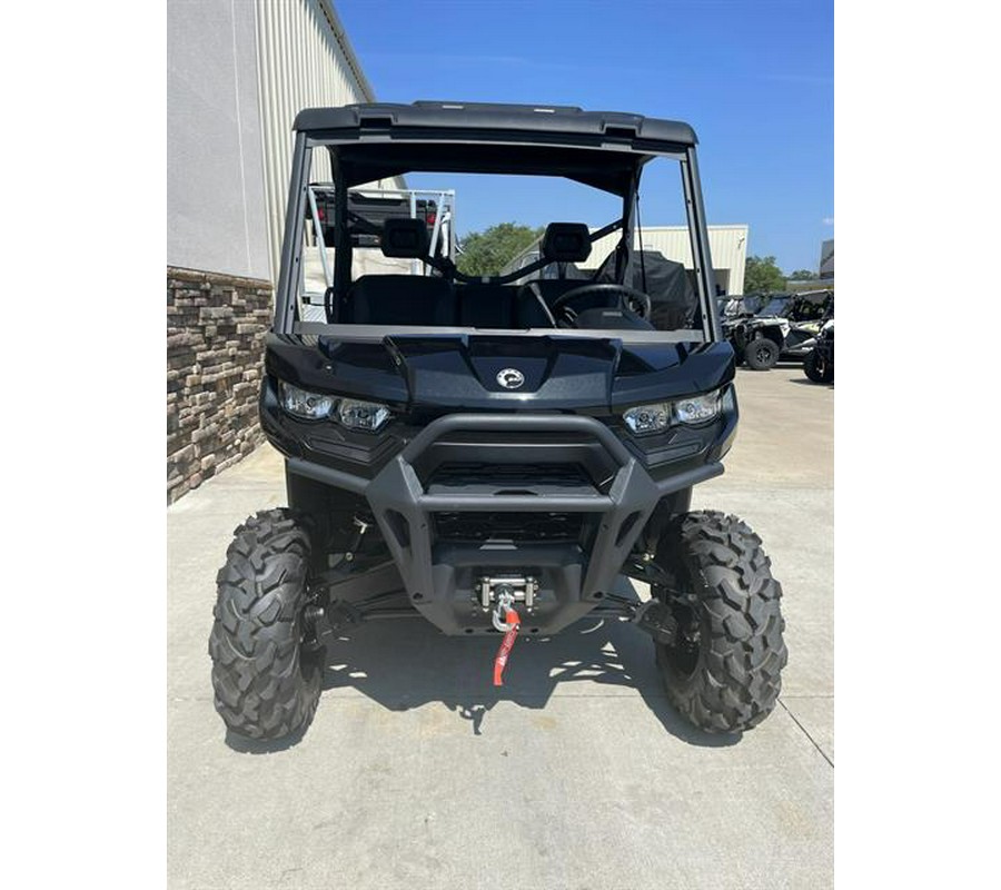 2024 Can-Am Defender XT HD10