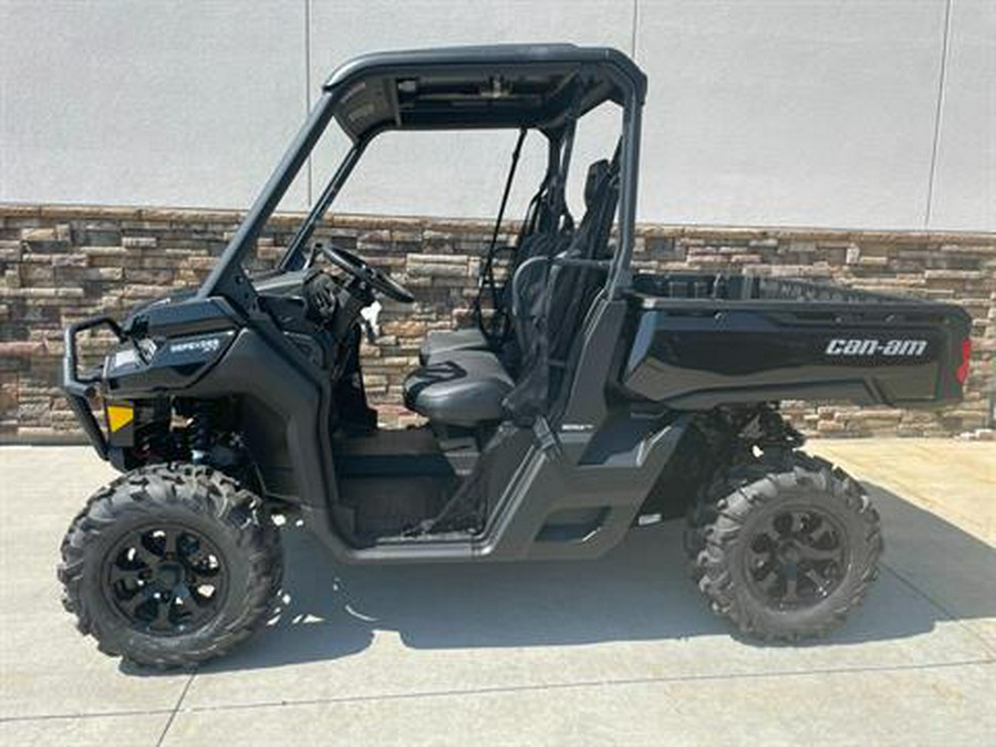 2024 Can-Am Defender XT HD10