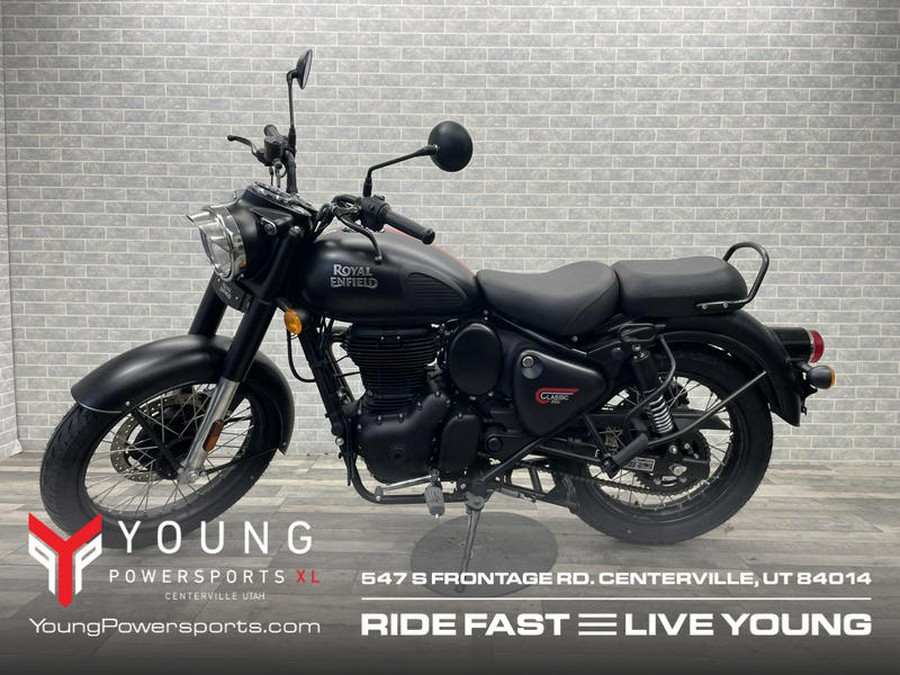 2024 Royal Enfield Classic 350 Halcyon Black