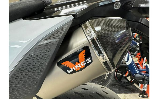 2019 KTM 690 SMC R SUPERMOTO