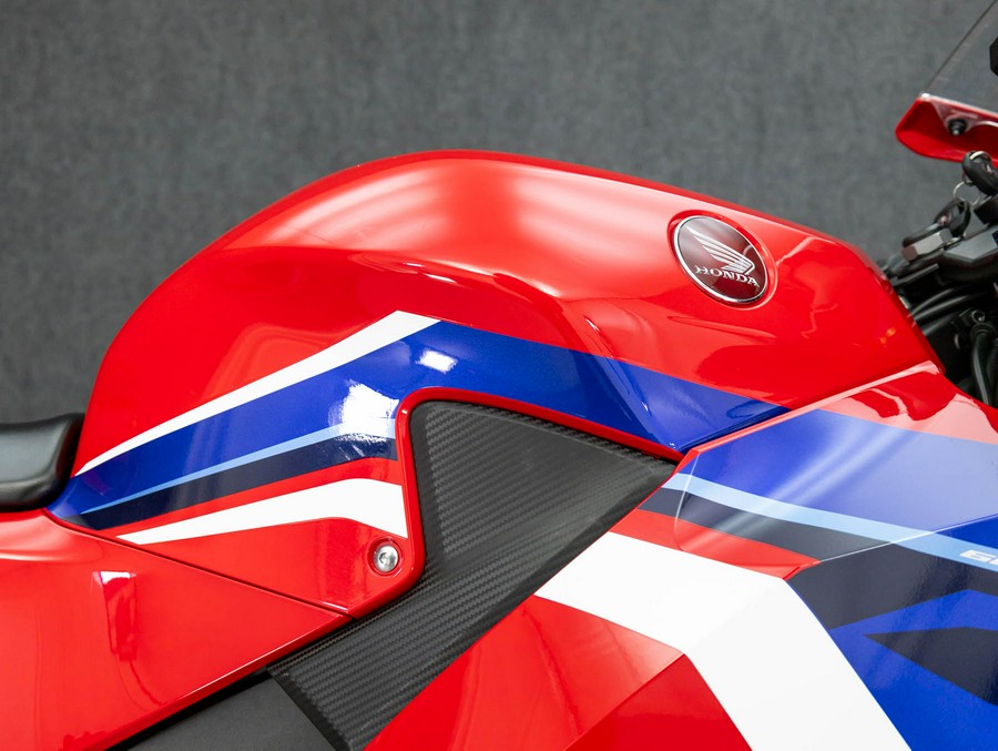 2024 HONDA CBR600RR