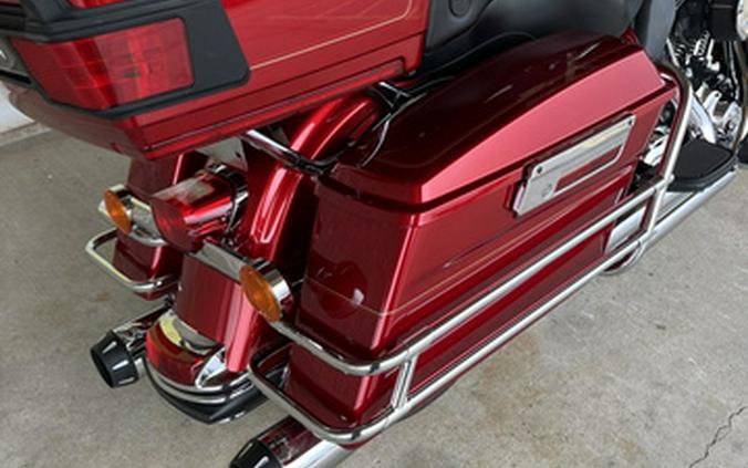 2013 Harley-Davidson FLHTCU Ultra Classic Electra Glide