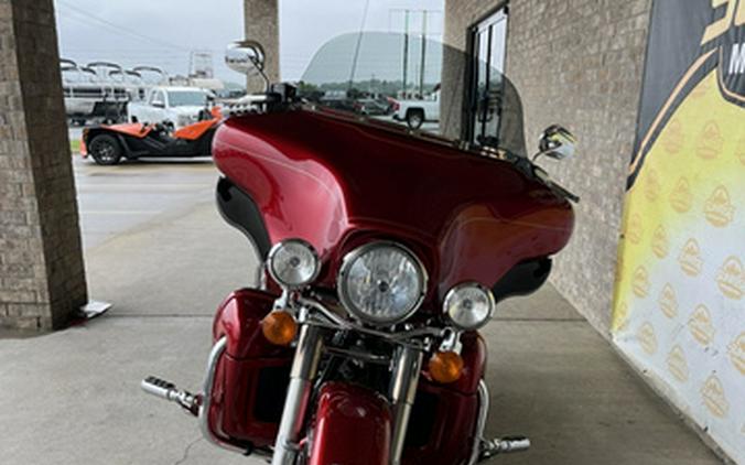 2013 Harley-Davidson FLHTCU Ultra Classic Electra Glide