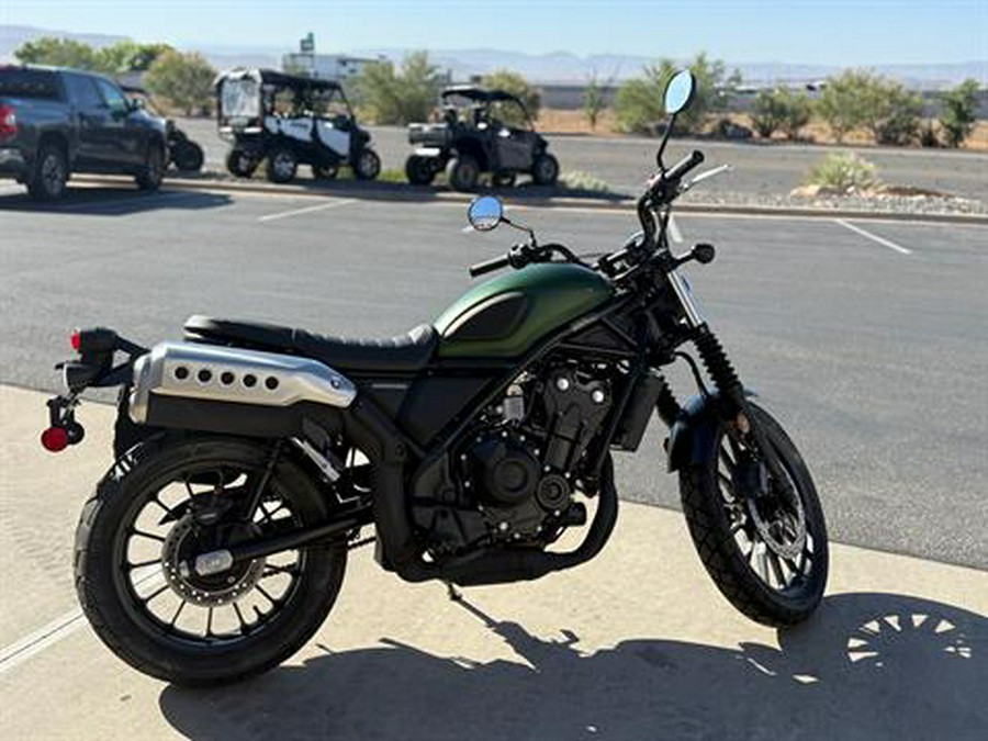 2023 Honda SCL500