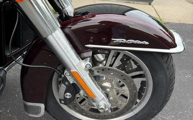 2022 Harley-Davidson® FLHTCUTG - Tri Glide® Ultra