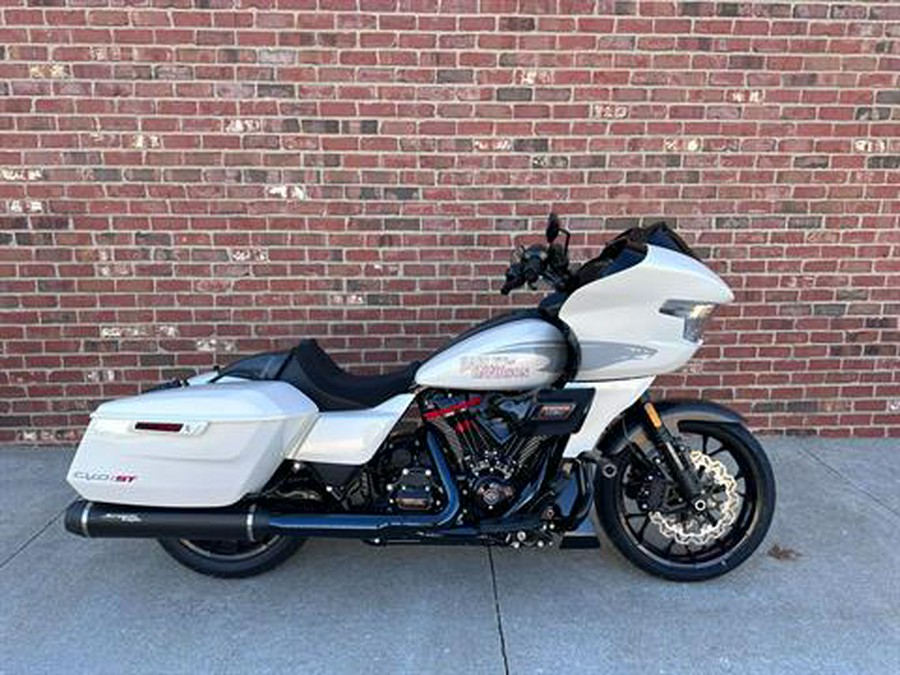 2024 Harley-Davidson CVO™ Road Glide® ST