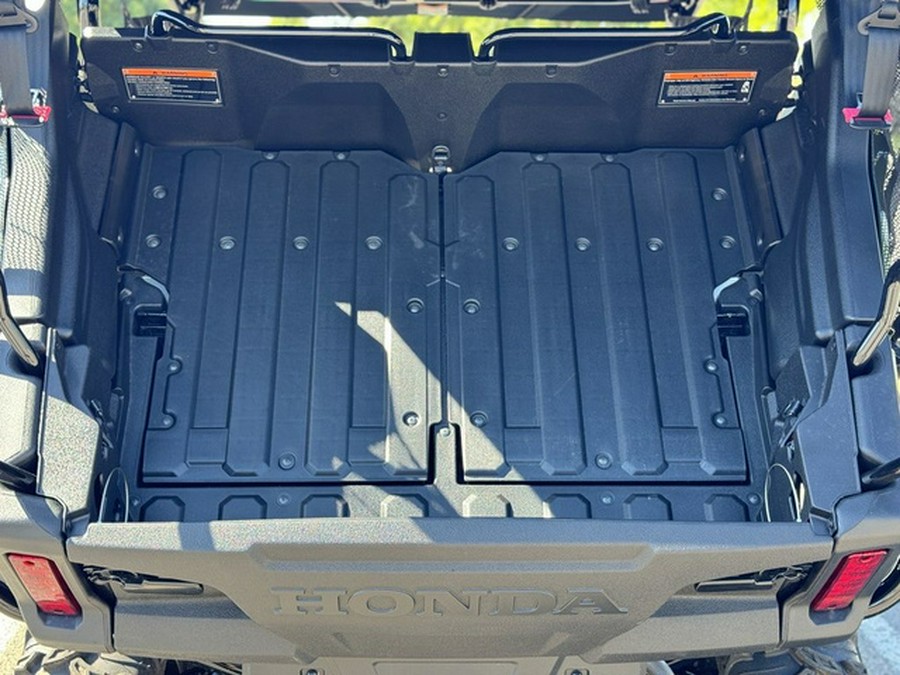 2025 Honda Pioneer 1000-5 Deluxe