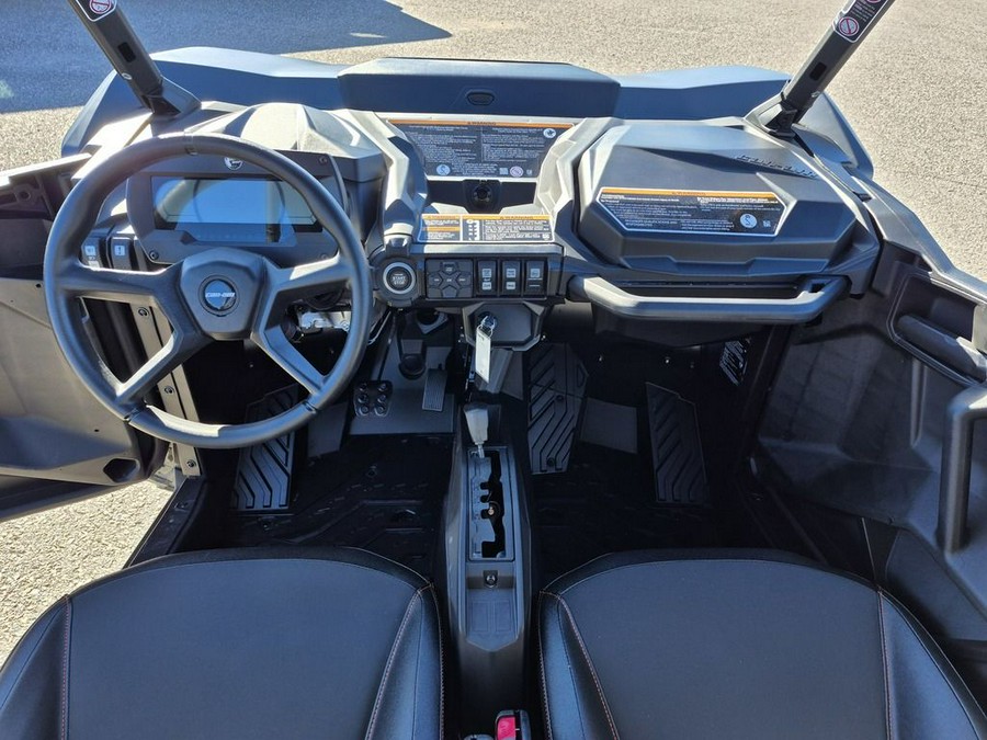 2026 Can-Am® Commander MAX XT-P