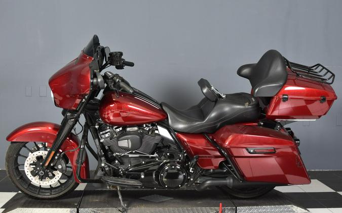 2018 Harley-Davidson Street Glide Special