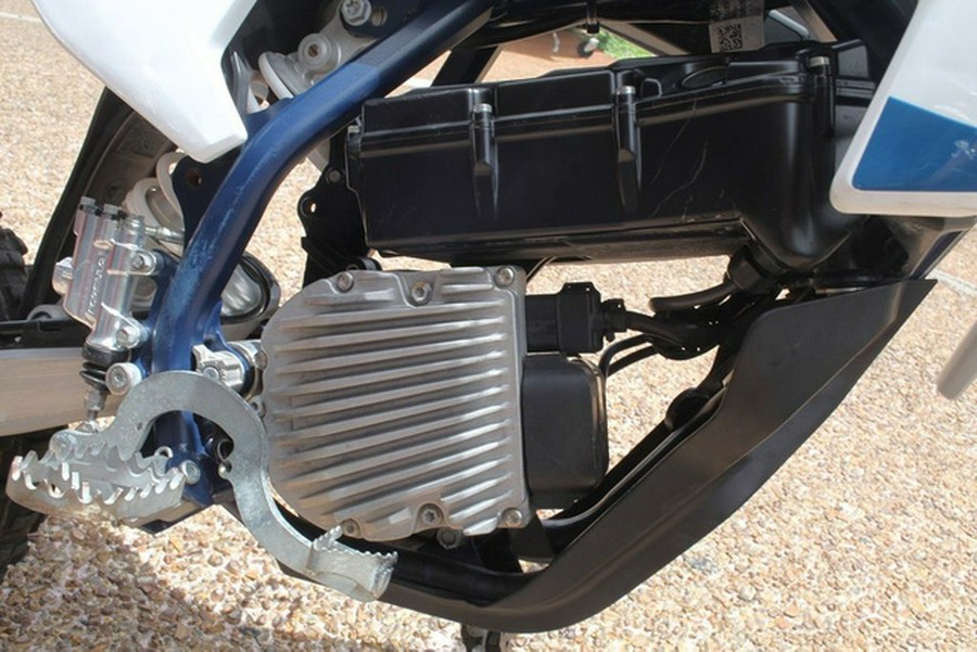 2022 Husqvarna EE 5