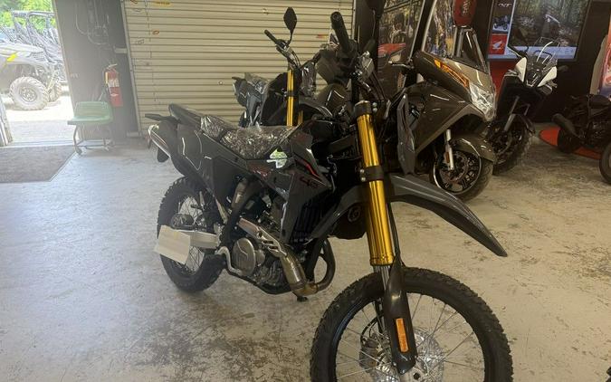 2025 Suzuki DR-Z 4S