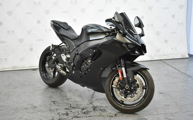 2025 NINJA ZX-10R - Kawasaki