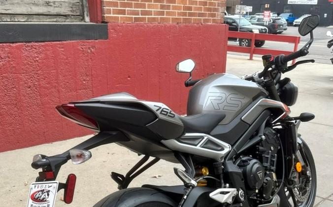 2024 Triumph Street Triple 765 RS Silver Ice