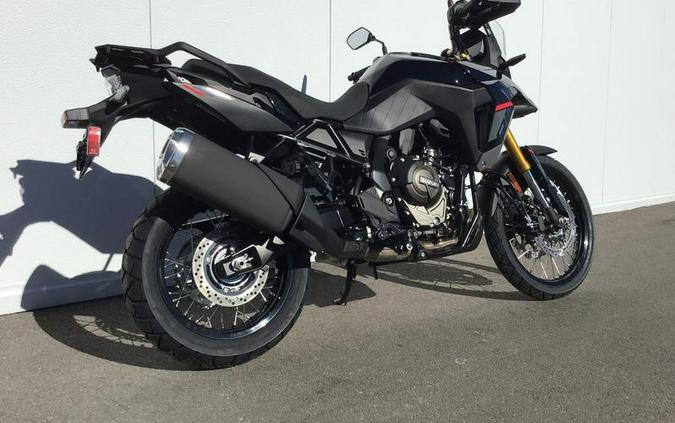 2025 Suzuki V-STROM 800DE