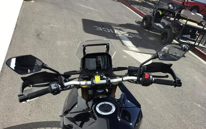 2025 Suzuki V-STROM 800DE