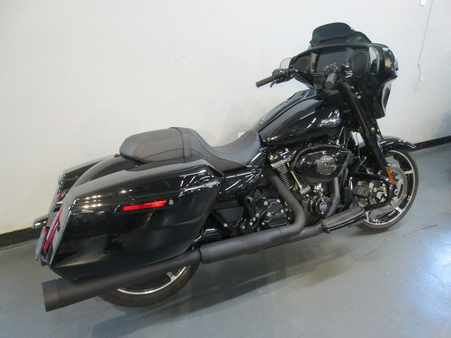 2024 Harley-Davidson® FLHX - Street Glide®