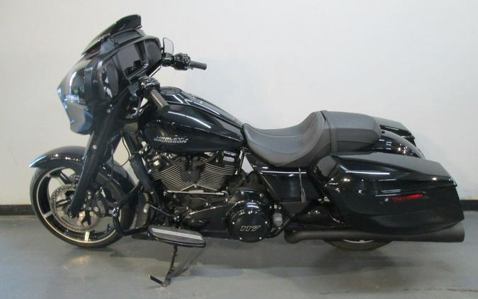 2024 Harley-Davidson® FLHX - Street Glide®