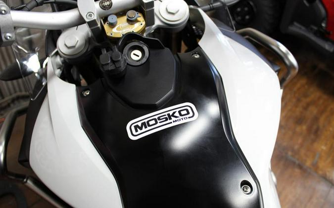 2016 BMW F 800 GS Adventure Premium Alpine White