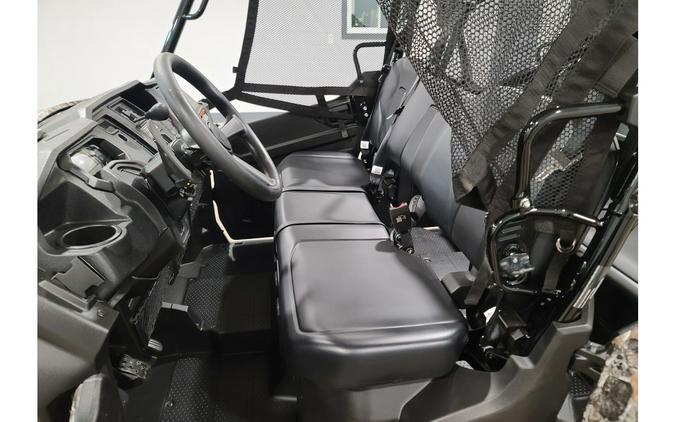 2025 Honda Pioneer 1000-6 Deluxe Crew