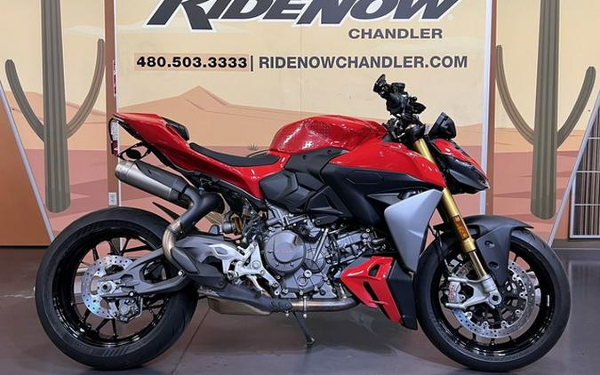 2025 Ducati Streetfighter V2 S