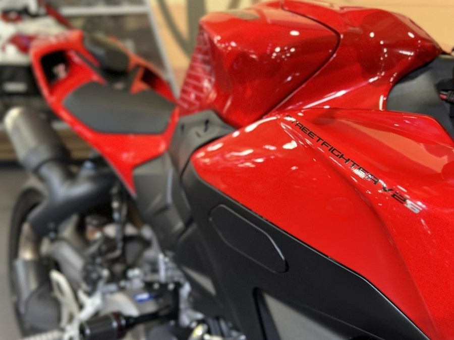 2025 Ducati Streetfighter V2 S