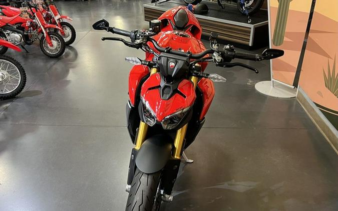 2025 Ducati Streetfighter V2 S