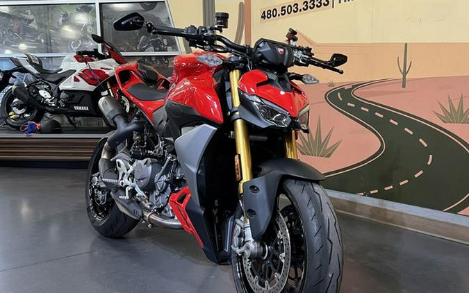 2025 Ducati Streetfighter V2 S