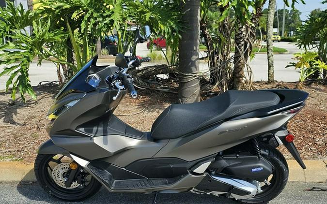 2024 Honda PCX