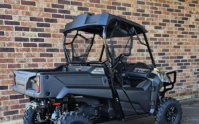 2026 Honda® Pioneer 700 Forest
