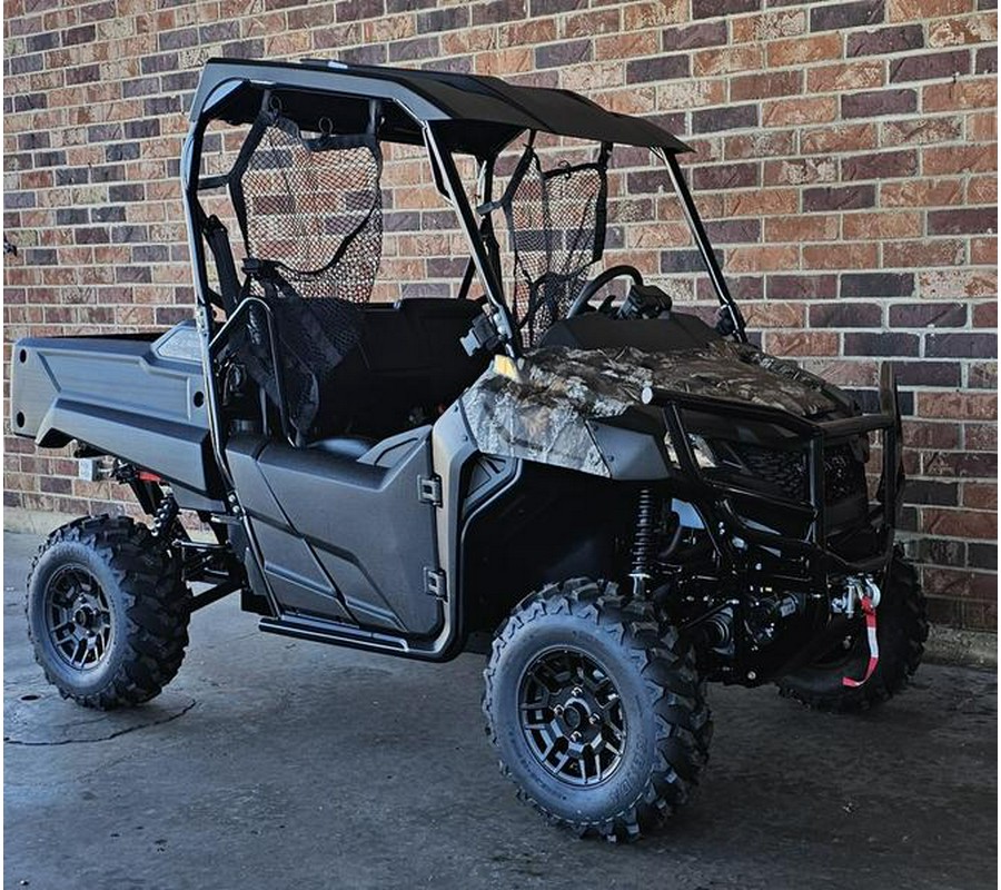 2026 Honda® Pioneer 700 Forest