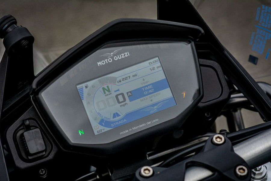 2023 Moto Guzzi V85 TT Travel