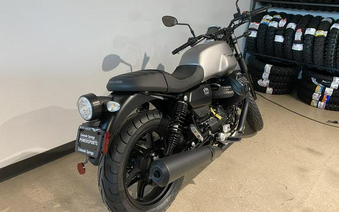 2022 Moto Guzzi V7 Stone E5