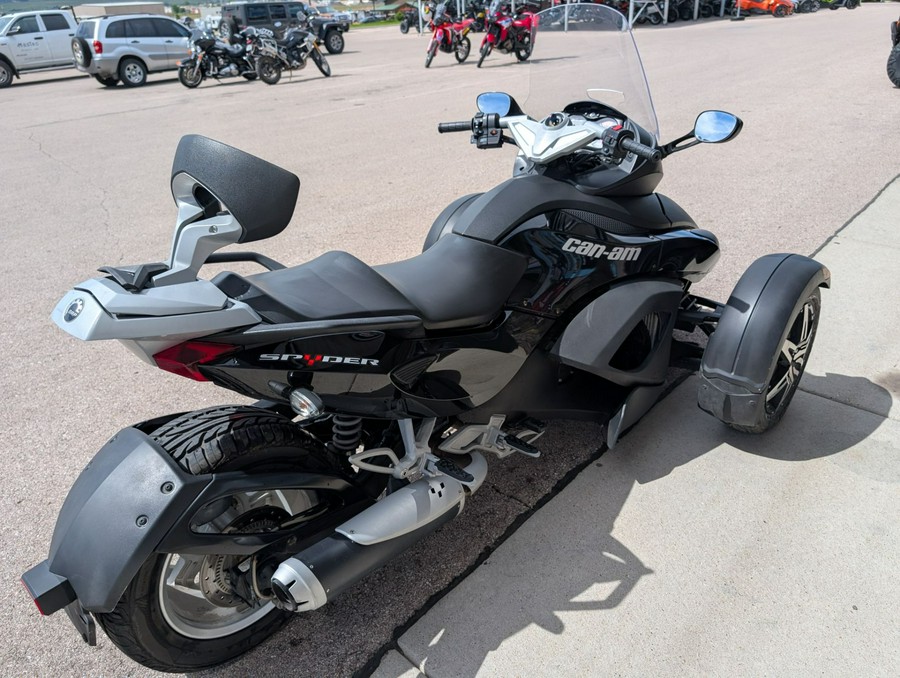 2009 Can-Am Spyder™ GS Phantom Black Limited Edition