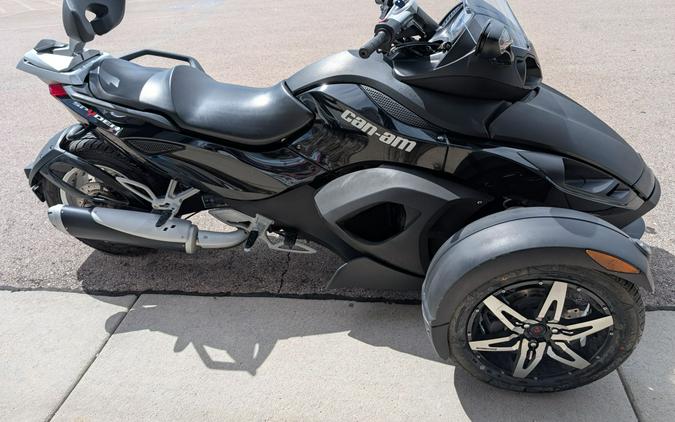 2009 Can-Am Spyder™ GS Phantom Black Limited Edition