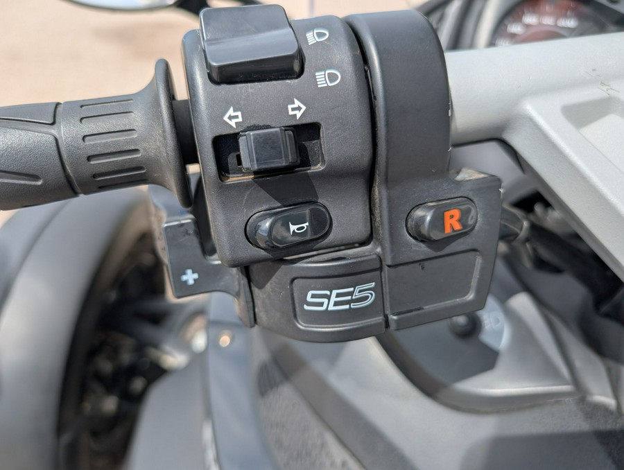 2009 Can-Am Spyder™ GS Phantom Black Limited Edition