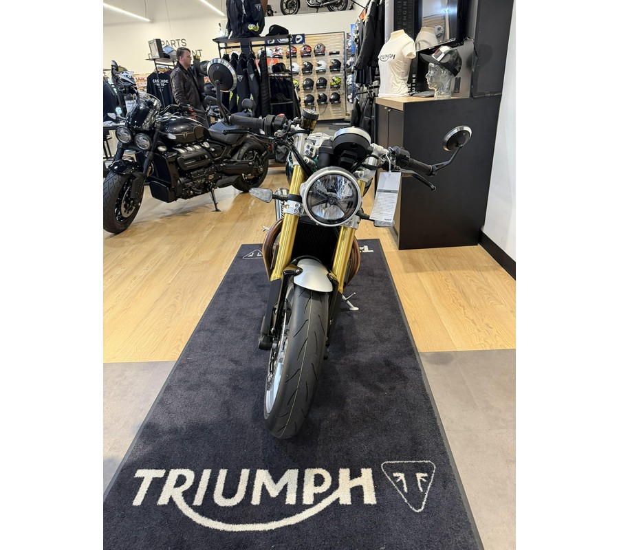 2027 Triumph Speed Twin 1200 Cafe Racer