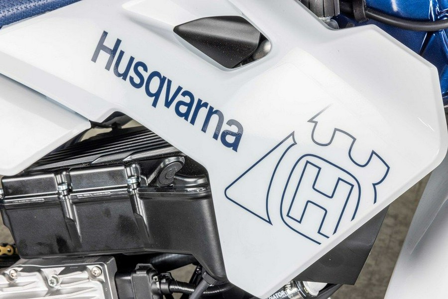 2027 Husqvarna EE 5 - VM031868