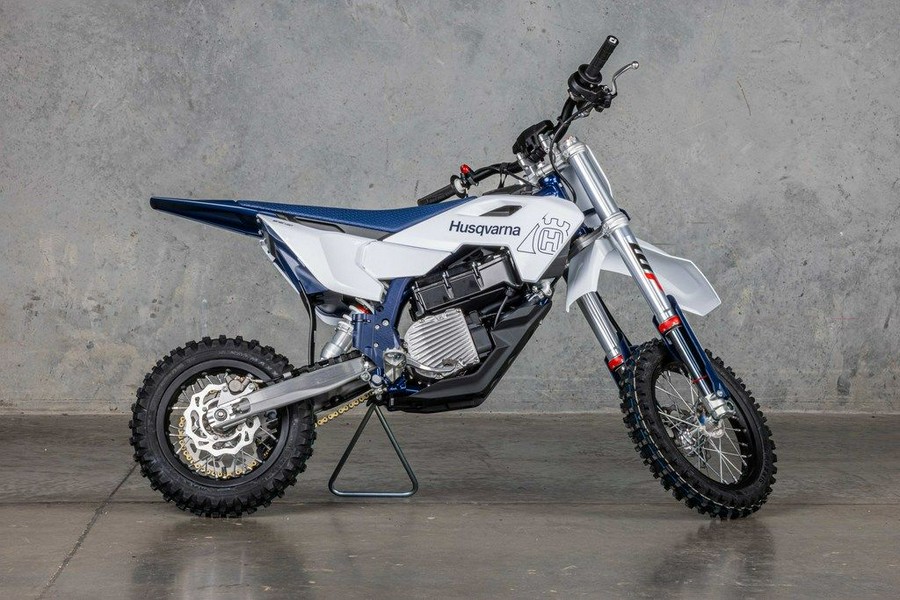 2027 Husqvarna EE 5 - VM031868