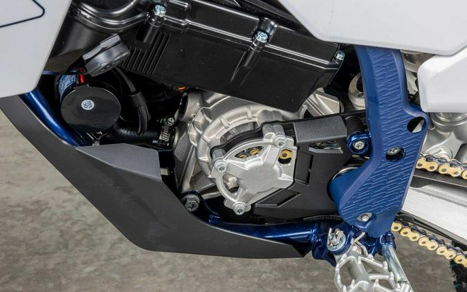 2027 Husqvarna EE 5 - VM031868