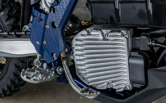 2027 Husqvarna EE 5