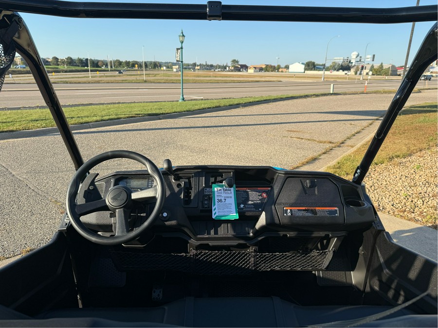 2025 Honda Pioneer 1000-5 Deluxe