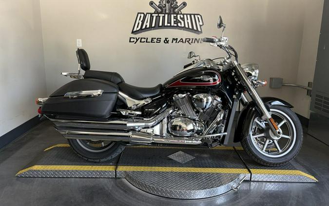 2017 Suzuki Boulevard C90T Glass Sparkle Black