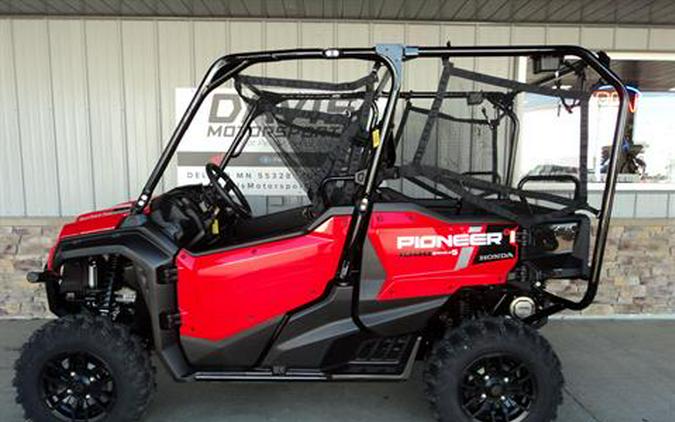 2023 Honda Pioneer 1000-5 Deluxe